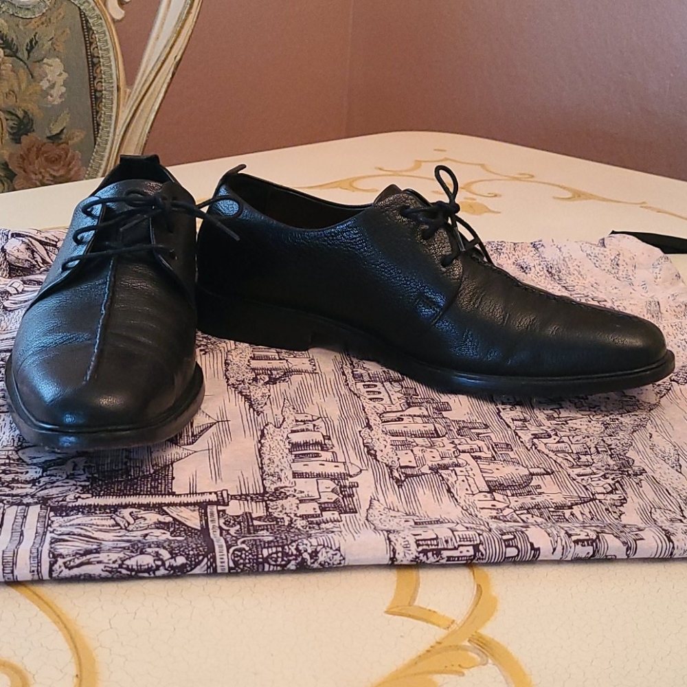 Cole Haan men Oxford shoes.